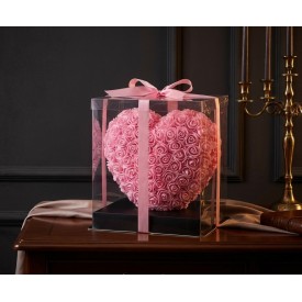 Pink rose heart gift box
